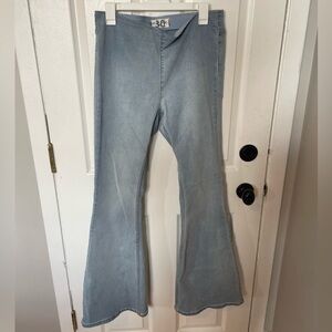 Free People pull on flare jeans size 30